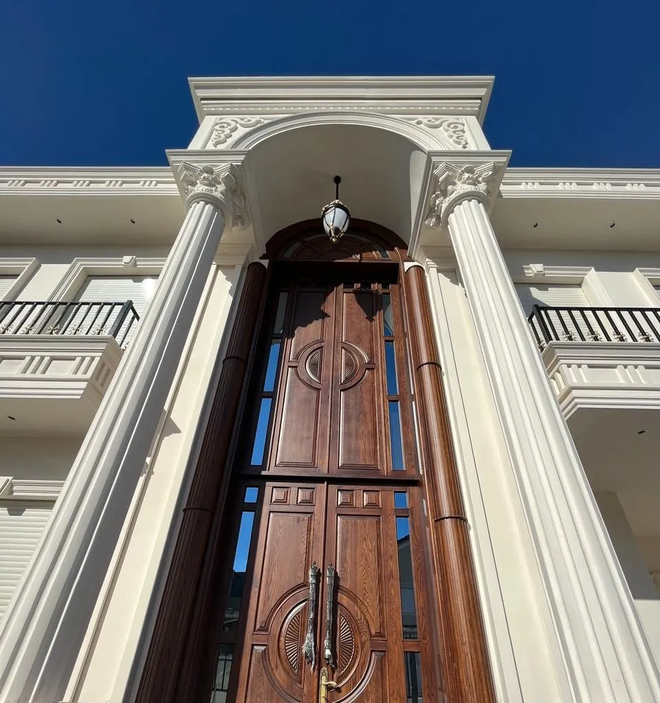 Italian City Villa - Detail 3